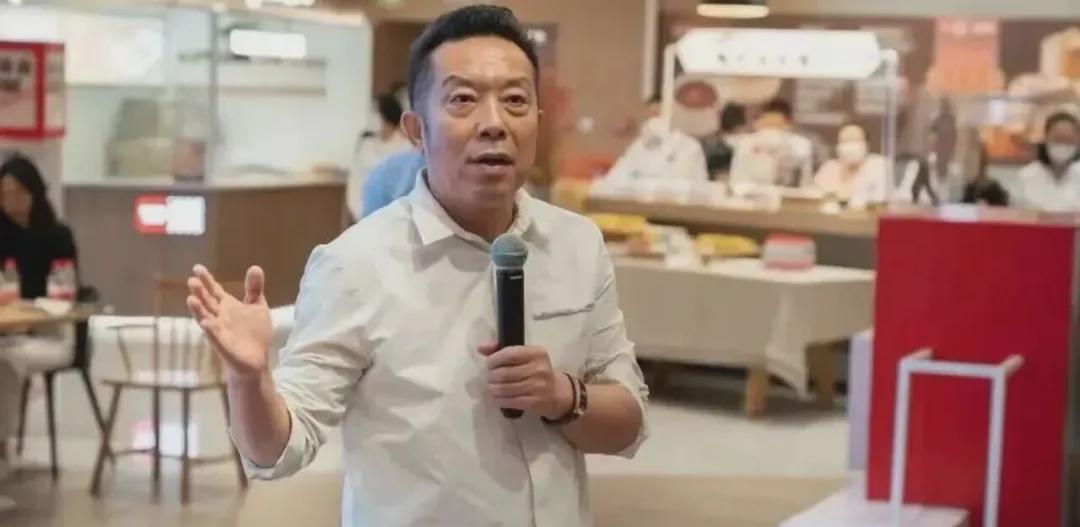 柠檬体育直播-贾国龙开撕罗永浩的真相